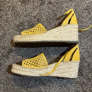 Franco Sarto wedge espadrilles yellow woman’s 10